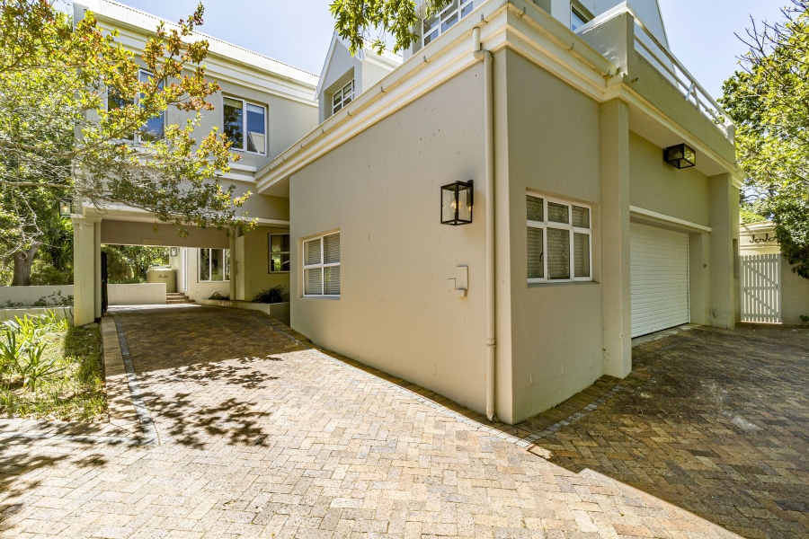 5 Bedroom Property for Sale in Erinvale Golf Estate Western Cape